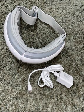 Hands-Free White & Gray Electric Eye Massager with Adjustable Strap